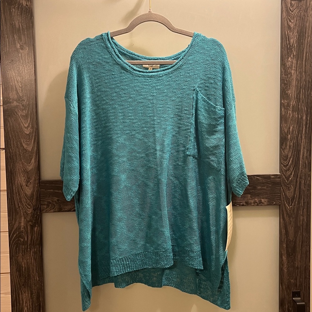 Easel Los Angeles Teal Knit Top